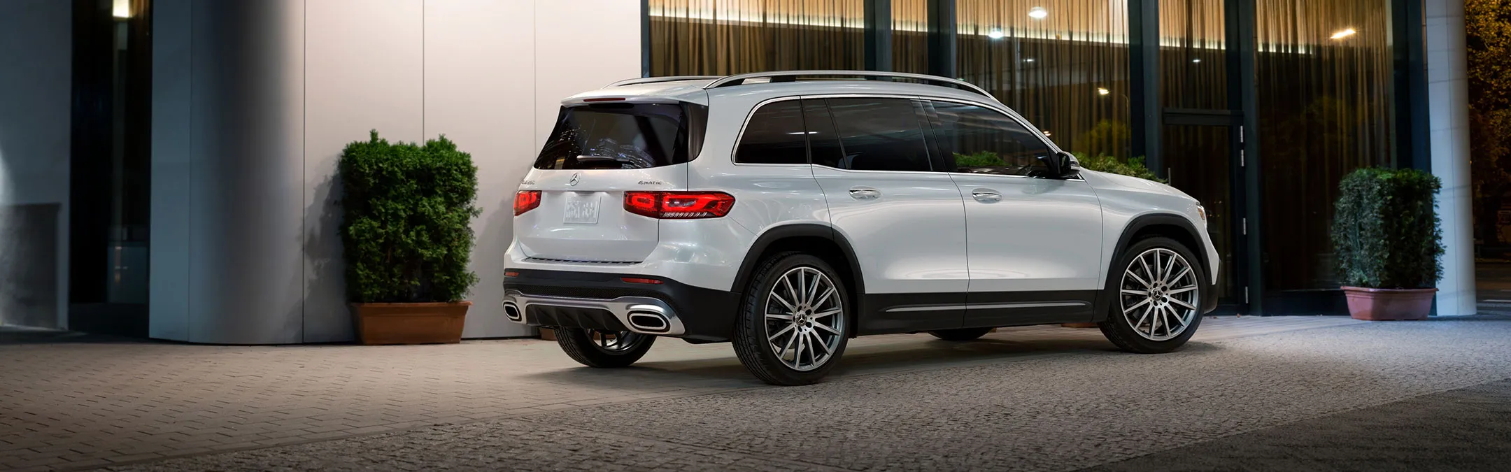 GLB SUV