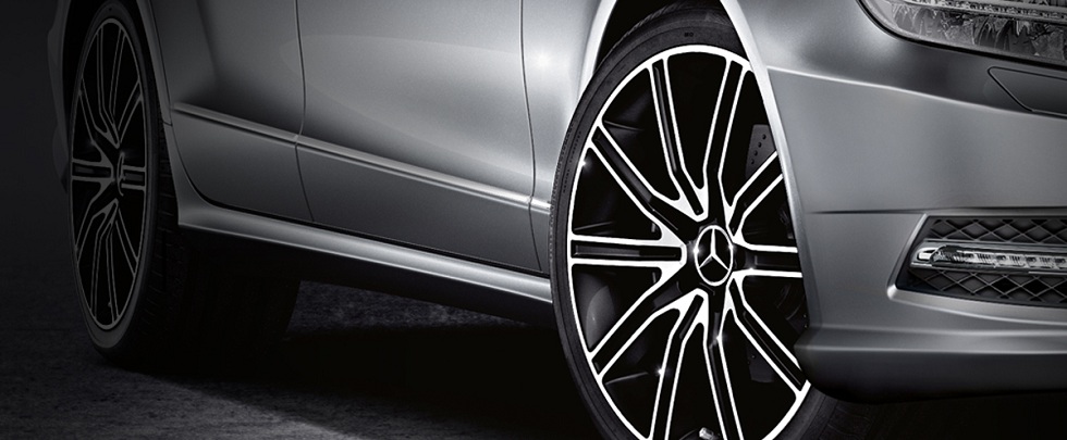 Mercedes Benz Light Alloy Wheels M