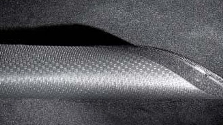 Reversible cargo mat