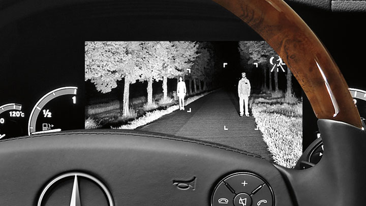 Night View Assist PLUS with Pedestrian Detection