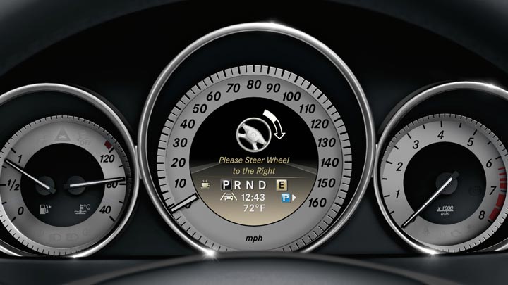 PARKTRONIC with Advanced Parking Guidance