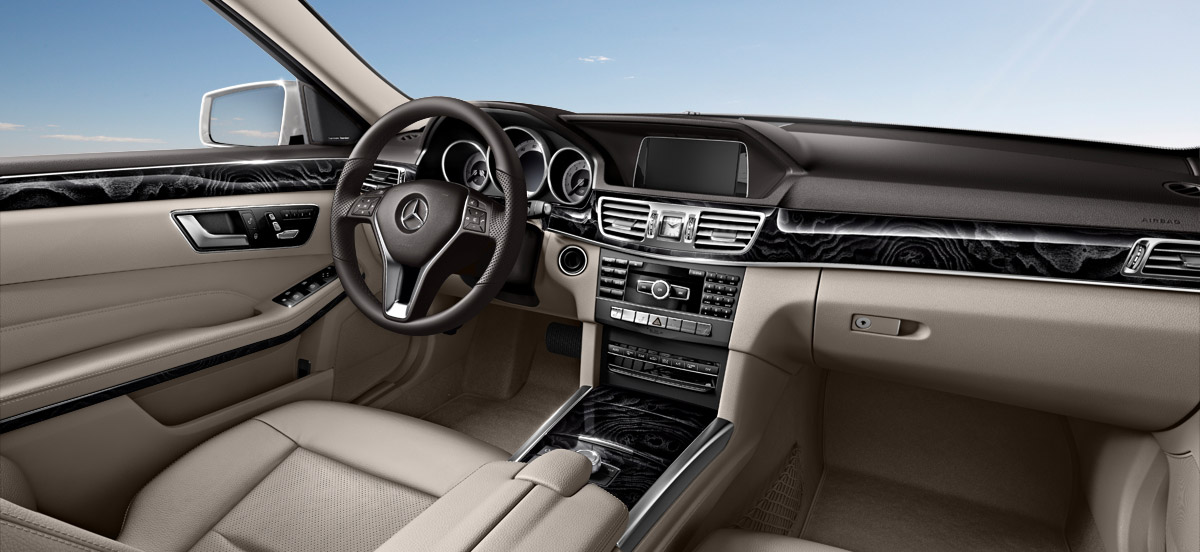 2014-E-CLASS-E250BT-E350-E400H-SEDAN-SPORT-MBTEX-115-736-01.jpg