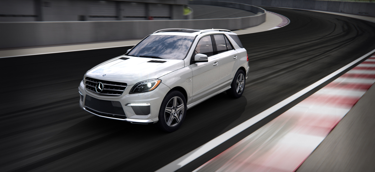 Mercedes Benz 2014 ML CLASS ML63 SUV BACKGROUND 01