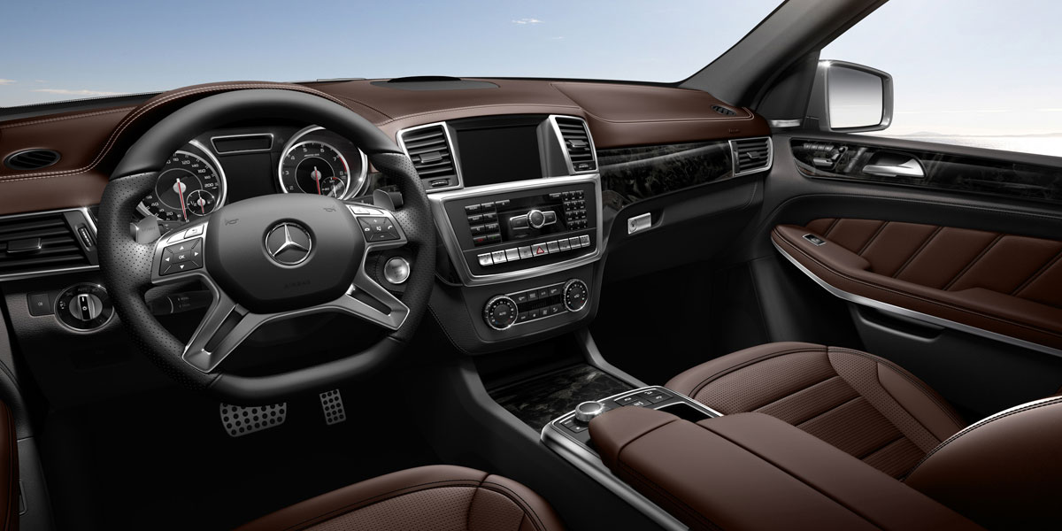 Mercedes Benz 2015 GL CLASS GL63 AMG SUV X06 BYO D 01
