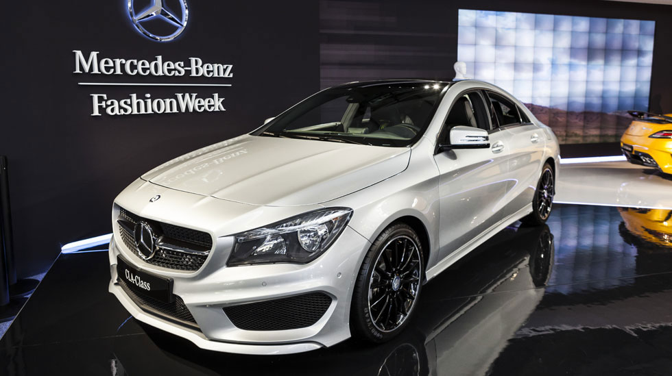 Mercedes Benz MB NYFW2013 065 Overlay