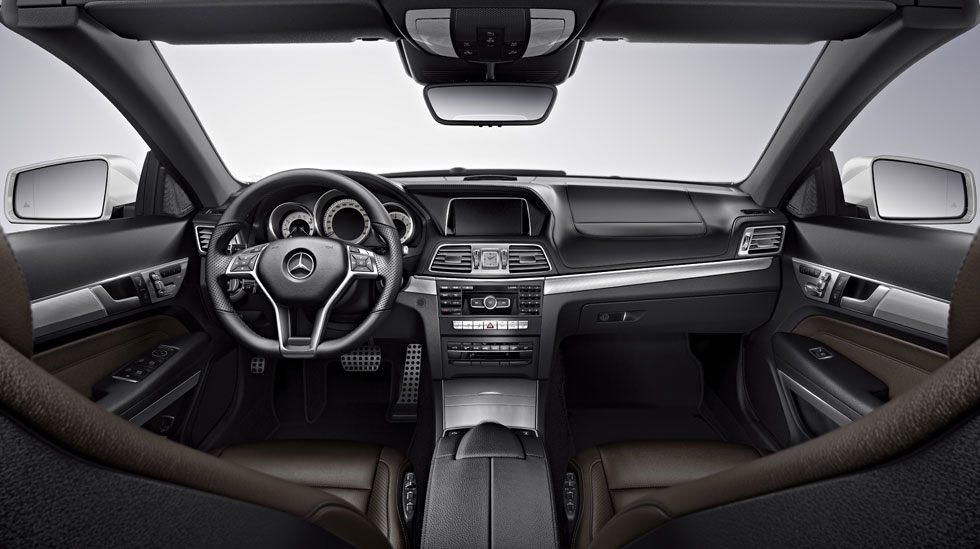 2014-E-Class-Cabriolet-FutureModel-Interior-01.jpg