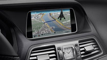 Mercedes Benz 2014 E Class Cabriolet FutureModel Interior 03 thumb