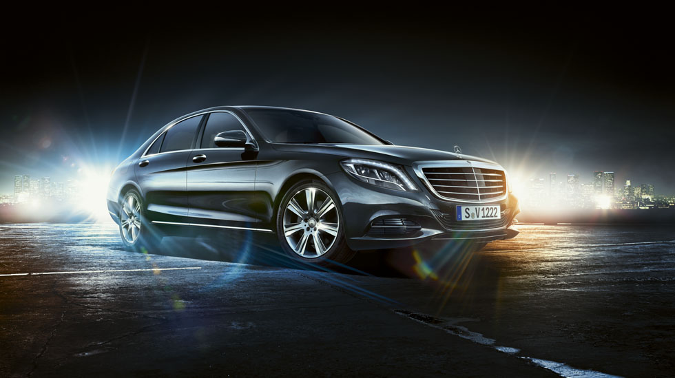 what's with all the JJ Abrams like lens flare Mercedes