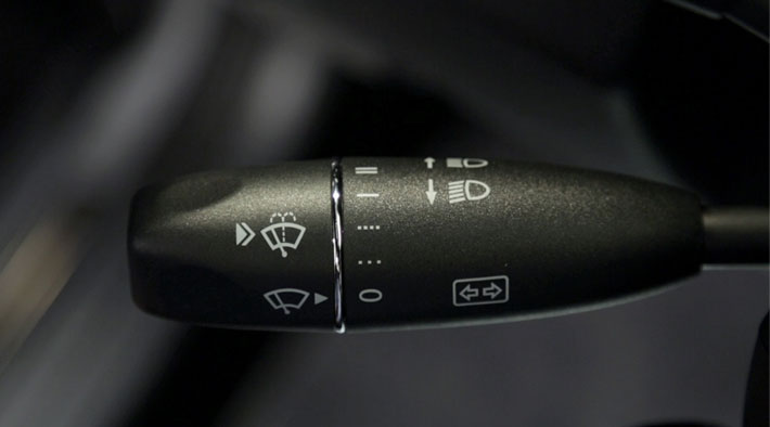 Mercedes Benz How To Turn Signals E Class FINAL fallback