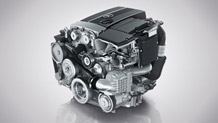 2012-C-Class-C250-Sedan-001_MT.jpg
