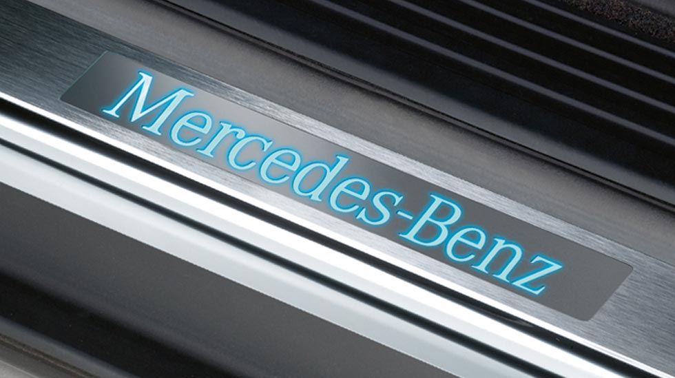 Mercedes Benz 2012 e class sedan gallery 036 goa