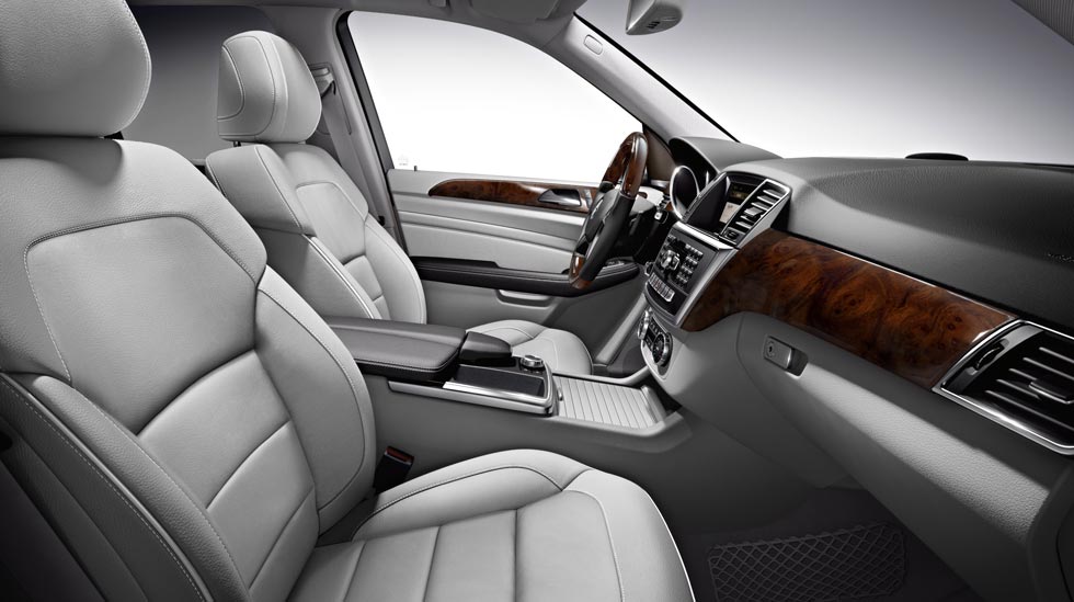 Mercedes Benz 2012 M Class SUV Gallery 009 GOI