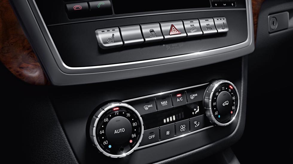 Mercedes Benz 2012 M Class SUV Gallery 018 GOF