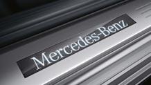 Illuminated door sills