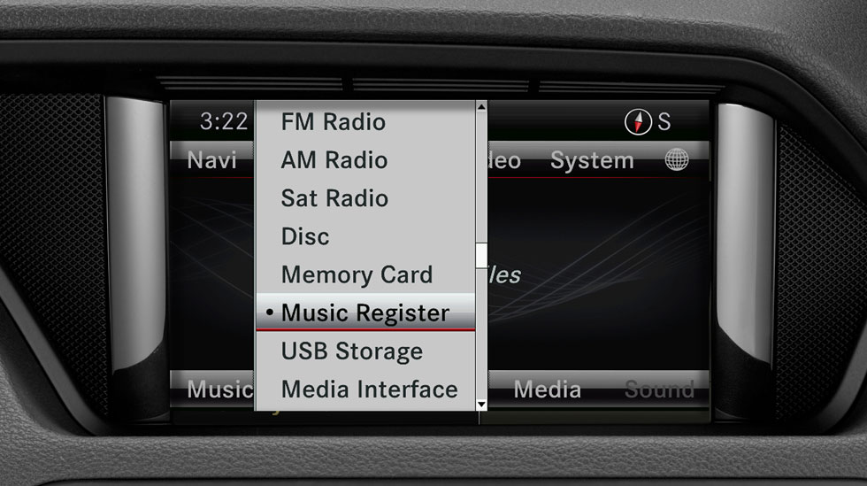 Mercedes Benz 2013 E Class Cabriolet Gallery 014 GOF