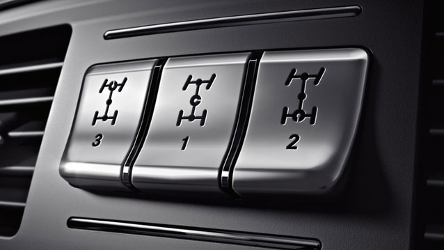 2013-G-Class-G550-SUV-006_CF.jpg