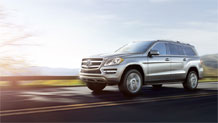 4MATIC in Iridium Silver with standard 19-inch wheels