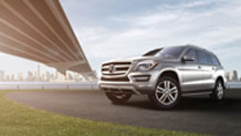4MATIC in Iridium Silver with standard 19-inch wheels