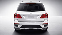 4MATIC in Arctic White with standard AMG styling