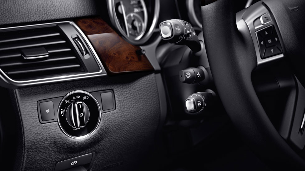 Mercedes Benz 2013 GL Class SUV Gallery 017 GOI