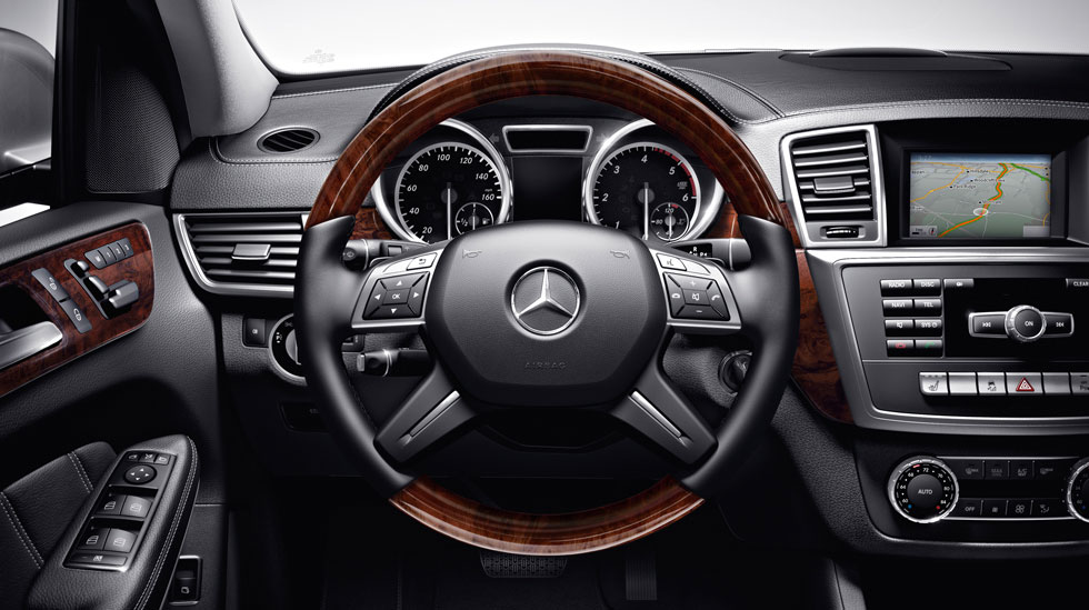 Mercedes Benz 2013 GL Class SUV Gallery 021 GOF