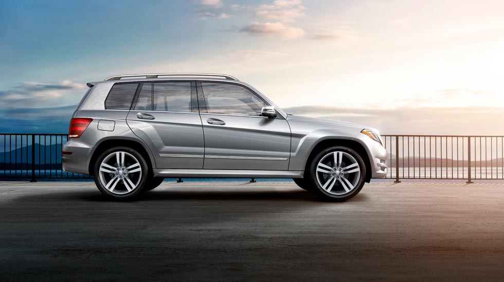 Mercedes Benz 2013 GLK Class SUV Gallery 001 GOE