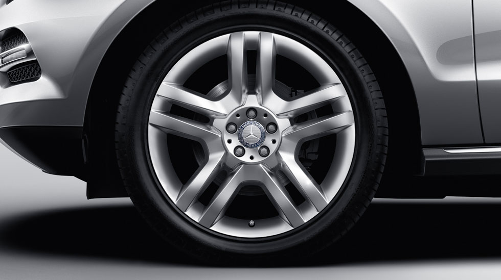 Mercedes Benz 2013 M Class SUV Gallery 017 GOF
