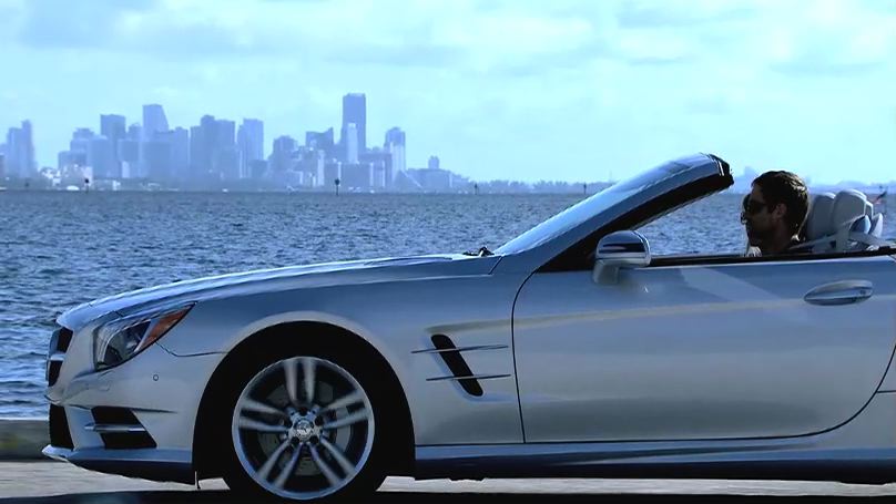 SL550 in Iridium Silver with 18-inch twin 5-spoke wheels