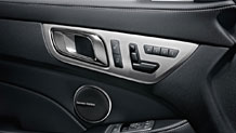 2013-SLK-Class-Roadster-Gallery-022_GOI.jpg
