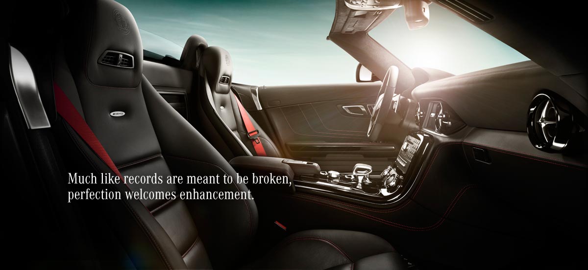 2013-SLS-Class-AMG-GT-CH1_txt.jpg