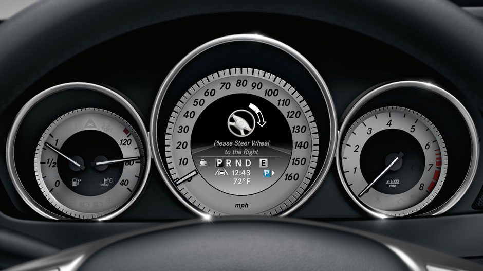 Mercedes Benz 2014 C CLASS COUPE GALLERY 019 GOI D