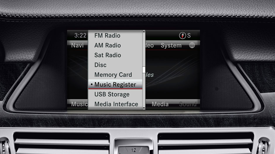 Mercedes Benz 2014 CLS CLASS COUPE GALLERY 013 GOI D