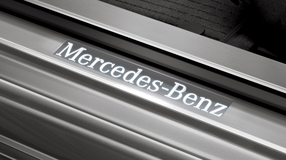Mercedes Benz 2014 CLS CLASS COUPE GALLERY 022 GOE D