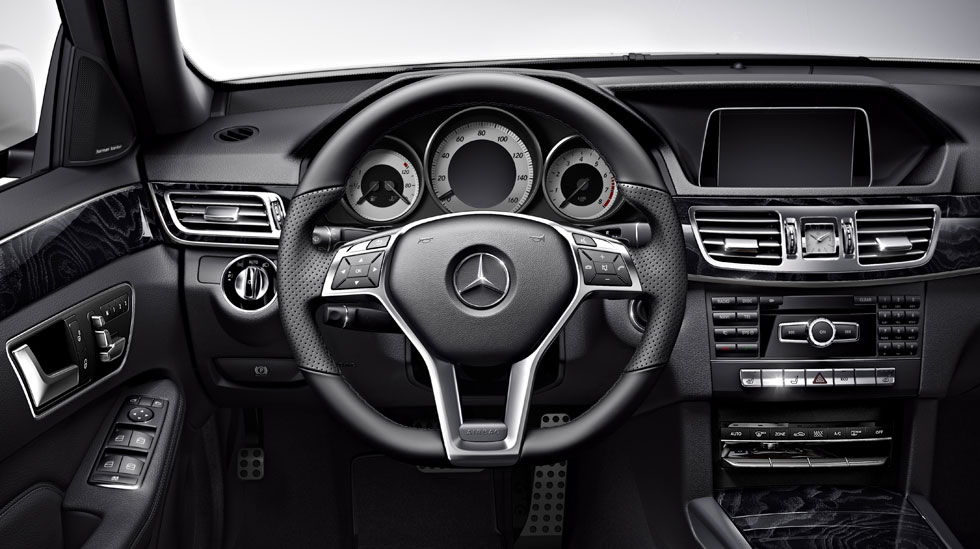 Mercedes Benz 2014 E CLASS SEDAN GALLERY 011 GOI