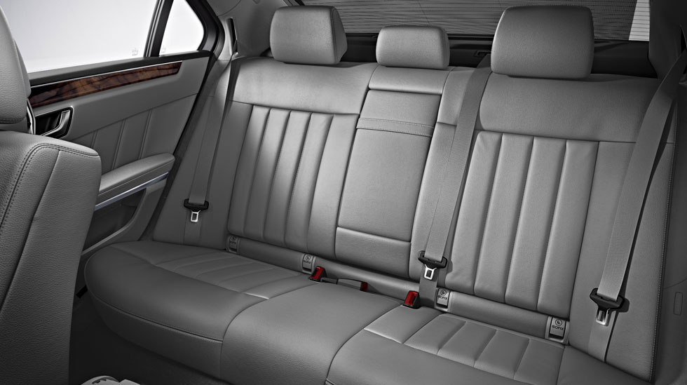 Mercedes Benz 2014 E CLASS SEDAN GALLERY 015 GOI
