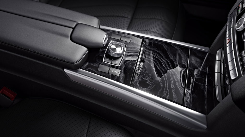 Mercedes Benz 2014 E CLASS SEDAN GALLERY 013 GOI D