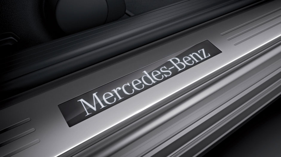 Mercedes Benz 2014 E CLASS SEDAN GALLERY 017 GOI D