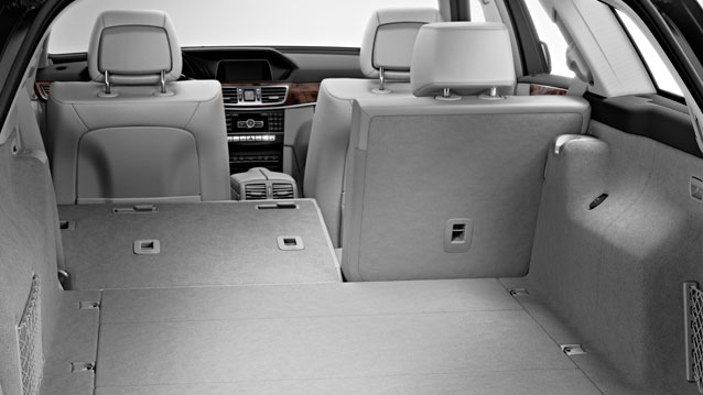 2014-E-CLASS-WAGON-018_CF.jpg