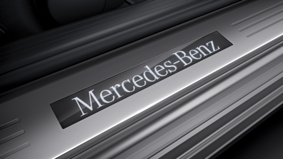Mercedes Benz 2014 E CLASS WAGON GALLERY 017 GOI D