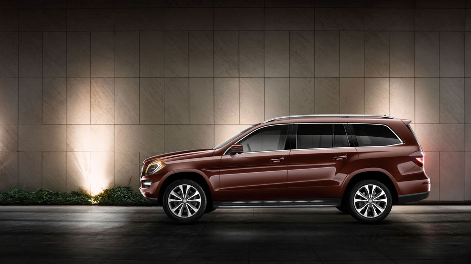 Mercedes Benz 2014 GL CLASS SUV GALLERY 003 GOE D