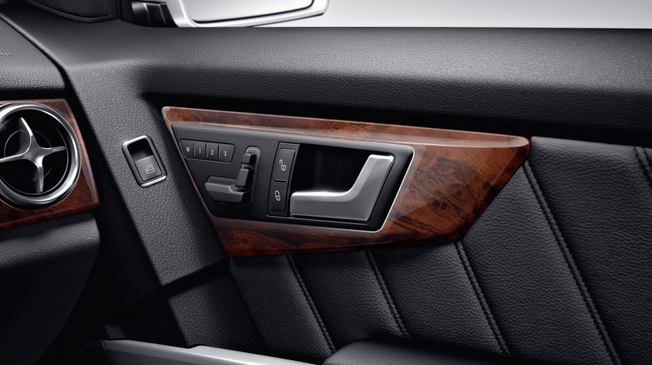 Mercedes Benz 2014 GLK CLASS SUV GALLERY 014 GOI D