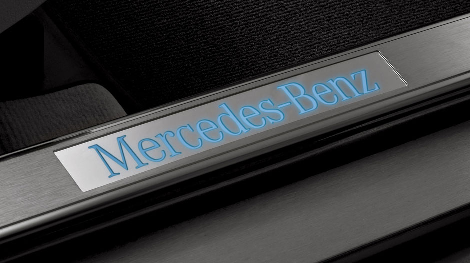 Mercedes Benz 2014 GLK CLASS SUV GALLERY 026 GOI D