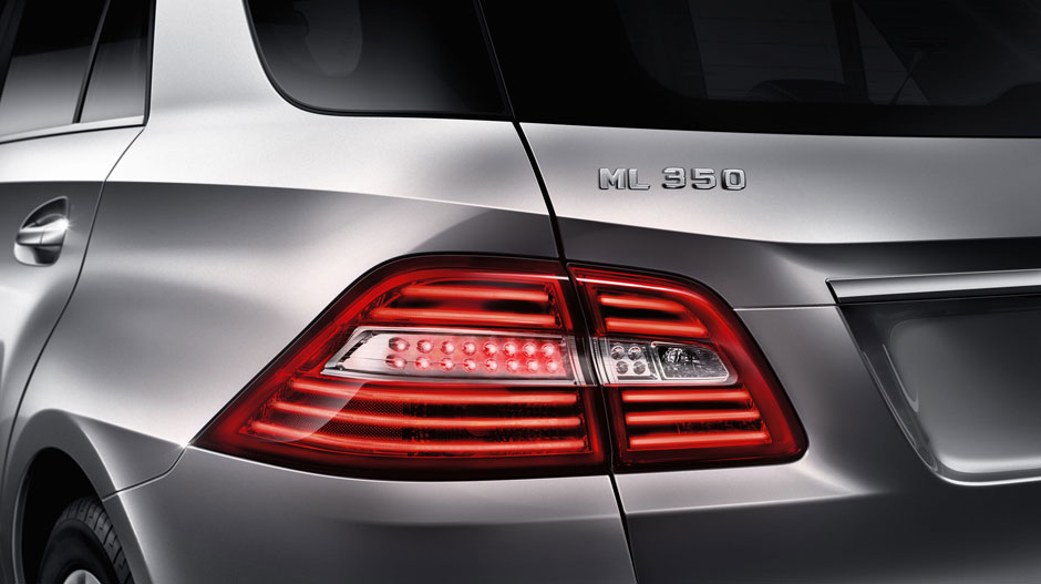 Mercedes Benz 2014 M CLASS SUV GALLERY 011 GOE D