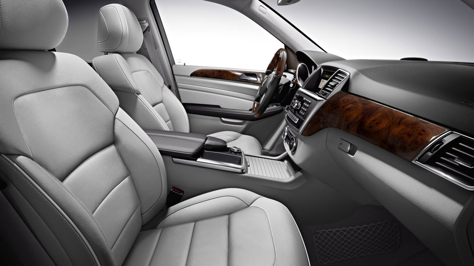 Mercedes Benz 2014 M CLASS SUV GALLERY 015 GOI D