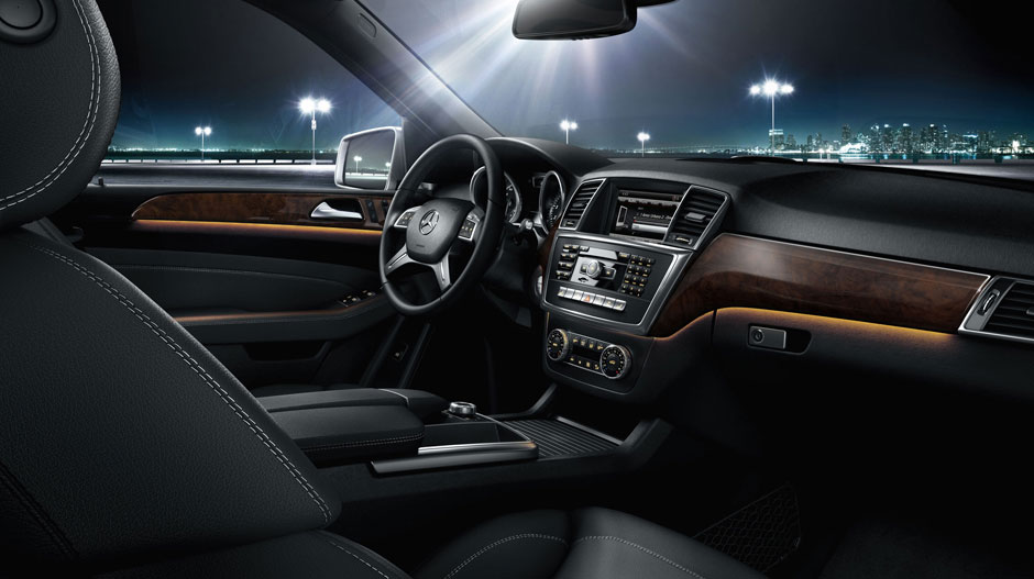 Mercedes Benz 2014 M CLASS SUV GALLERY 016 GOI D
