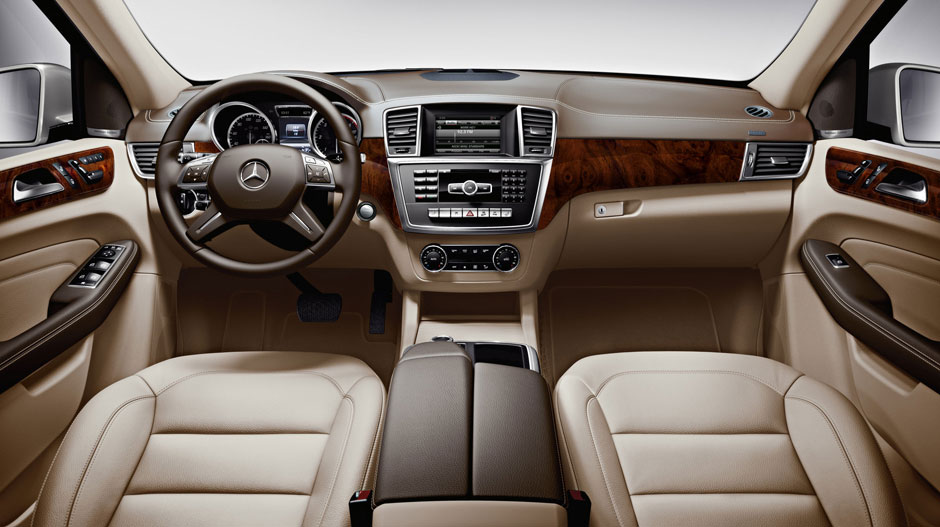 Mercedes Benz 2014 M CLASS SUV GALLERY 020 GOI D