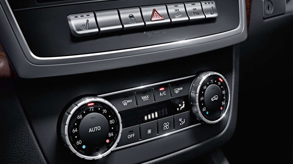 Mercedes Benz 2014 M CLASS SUV GALLERY 021 GOI D