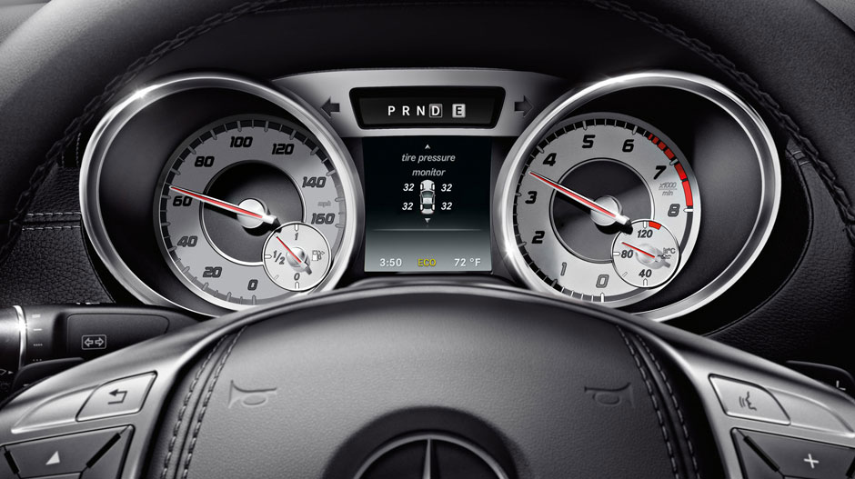 Mercedes Benz 2014 SL CLASS ROADSTER GALLERY 021 GOI D