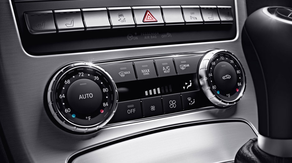 Mercedes Benz 2014 SLK CLASS ROADSTER GALLERY 012 GOI D