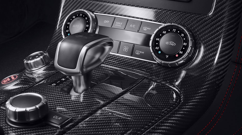 Mercedes Benz 2014 SLS GT COUPE ROADSTER GALLERY 012 GOI D